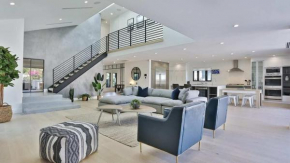 WEST HOLLYWOOD 5 BD HOUSE w POOL & GUEST HOUSE